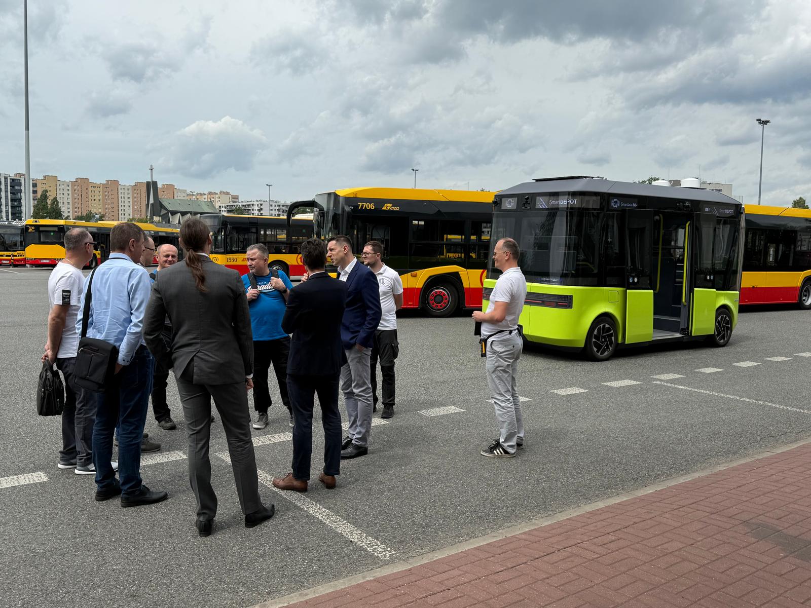 Smartbus in Ostrobramska Depot